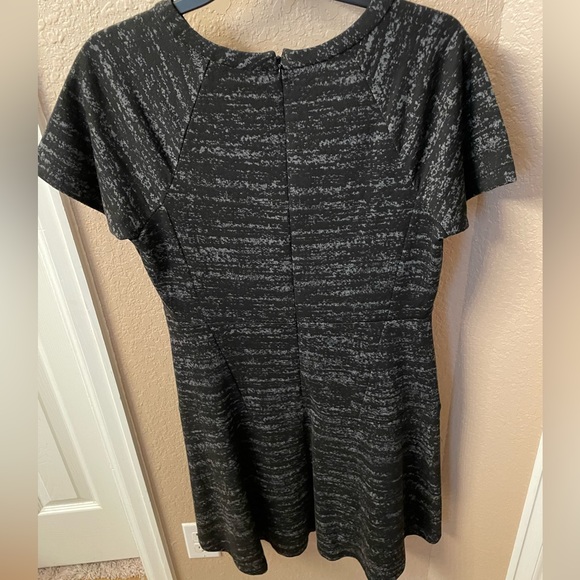 Loft Dress Size 12P Women Fit & Flare Short Sleeve - Picture 3 of 4